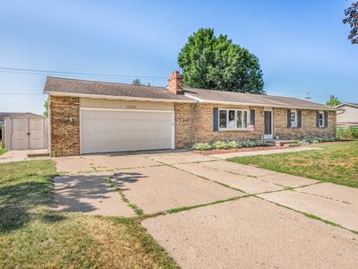 20565 Okemos Rd