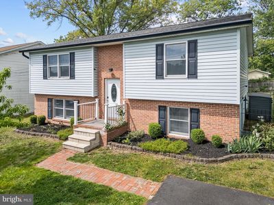 104 Van Buren Pl