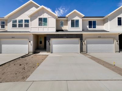2840 W Aurora Ave