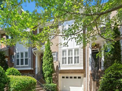 335 Rose Walk Ln