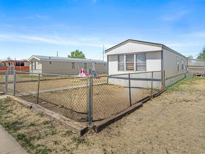 2115 Country Ln