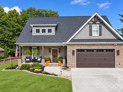 18 Wittenburg Springs Dr
