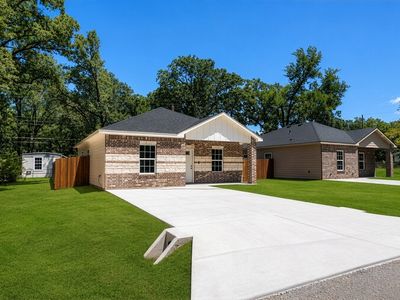 108 Navajo Dr