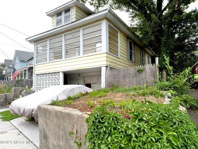 195 2nd Street