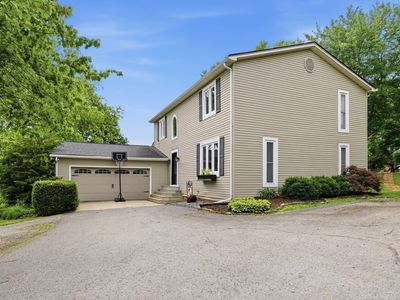 385 Old Paris Pike