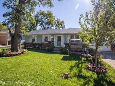 806 Stowell Ave
