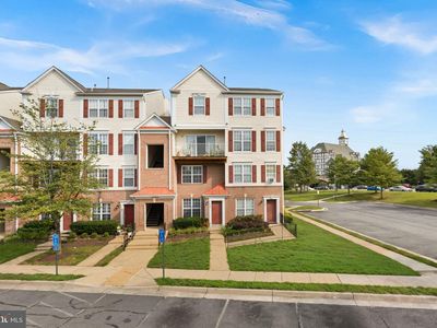 13384 Spofford Rd APT 102