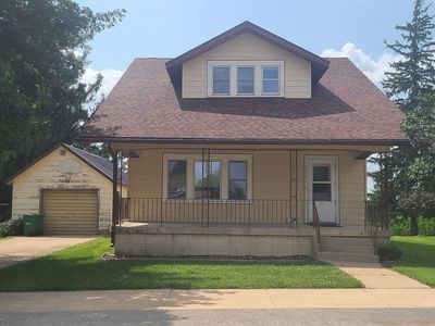 305 Church St