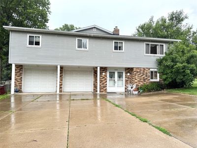 5739 Quirk Dr