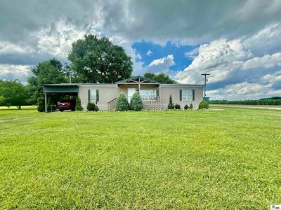 5582 Highway 562