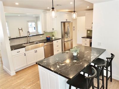 2443 Fordham Dr
