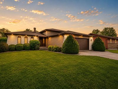 1225 Willow Ln