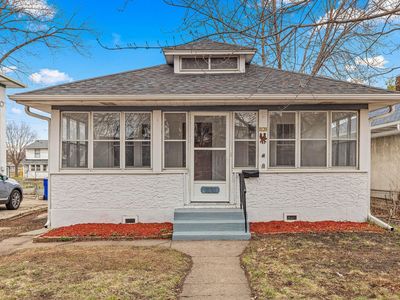 1131 Minnehaha Ave W