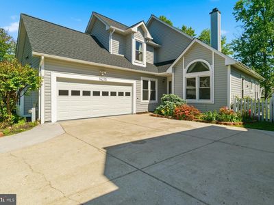 14215 Greenview Dr