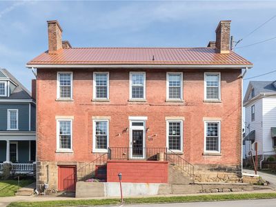 139 Main St