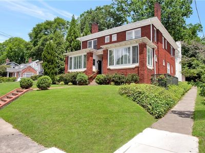 1305 North Morningside Dr NE