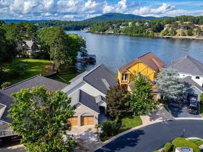 329 Paradise Point
