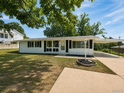 Property at 306 Sunshine Dr, Festus, MO