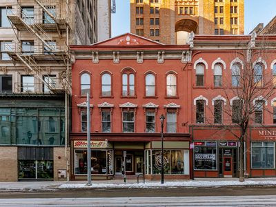 715 North Milwaukee STREET #305