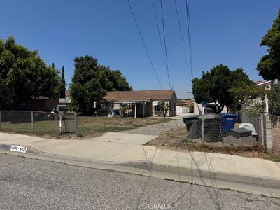 4421 Durfee Ave