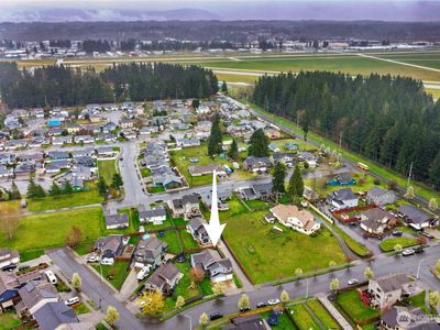 18915 42nd Drive NE
