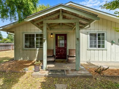 2405 Trina Ct