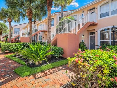 2036 Cascades DR #7