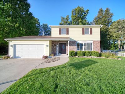 6232 Burning Tree St