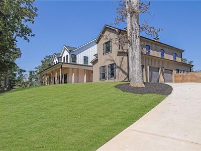 5525 Hubbard Town Rd