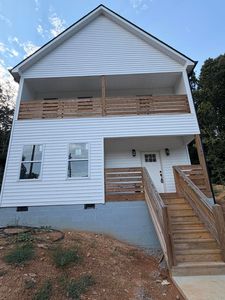 1749 Dogwood Dr