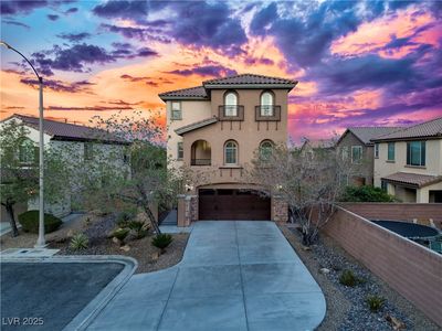 10184 Padona Hill Ct