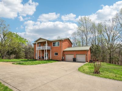 150 J W Thompson Rd N