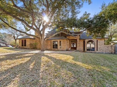 4301 Spring Creek Dr