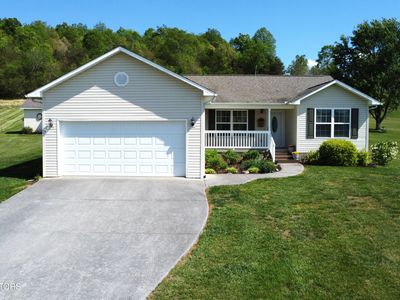 1039 Highland Meadows Rd