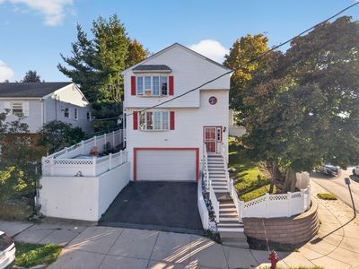1 Franklin Ave