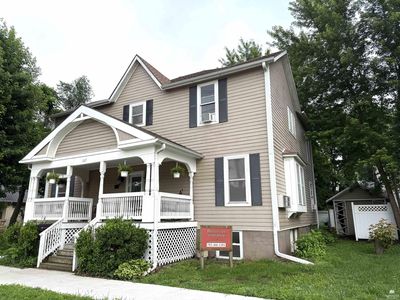 307 E Main St