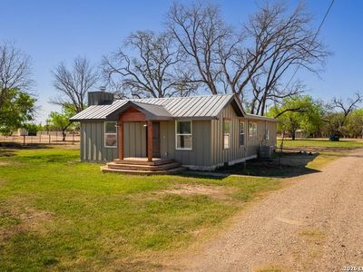 17301 N US HWY 277