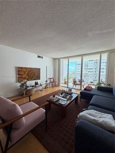 18061 Biscayne Blvd APT 601