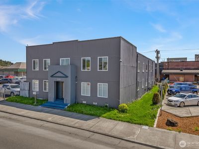 215 E 1st Street