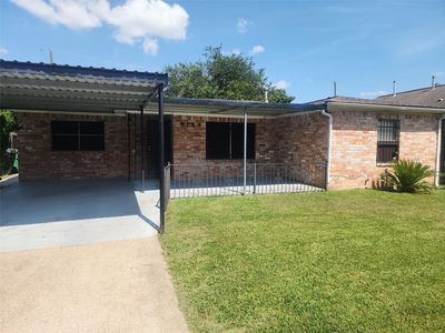 8159 Redfern Dr