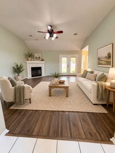 Property at 4813 Avondale Ln, Springdale, AR
