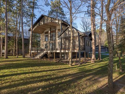 197 Broadwater Ln NE