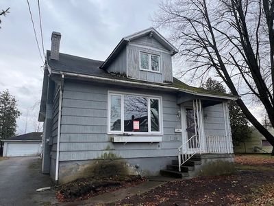 1235 Hammond Ave Unit 2