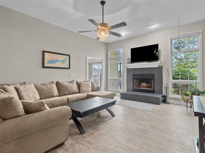 N1586 Washington AVENUE