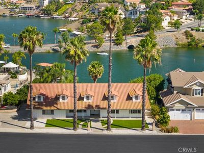 22275 Canyon Club Dr