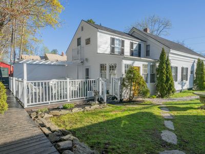 18 Waldo Avenue