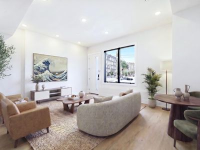 256 Claremont Ave #1