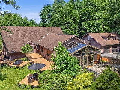 1221 Wittmer Rd