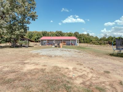 1195 Highway 5