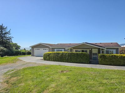 13680 Ocean View Dr